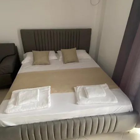 Nikos Apartament Shengjin